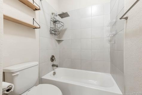 17419 Hillsedge San Antonio TX 78257