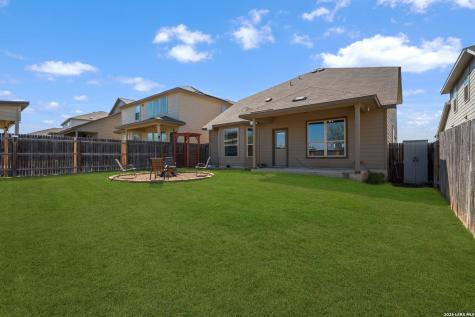 10319 Barbeque Bay Converse TX 78109
