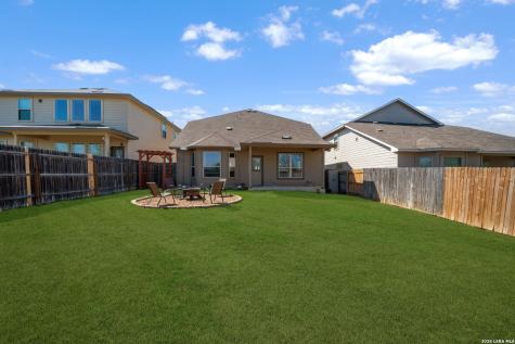 10319 Barbeque Bay Converse TX 78109
