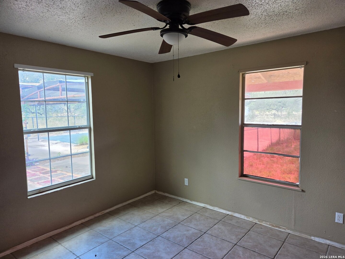 10 Karen Lane Poteet TX 78065