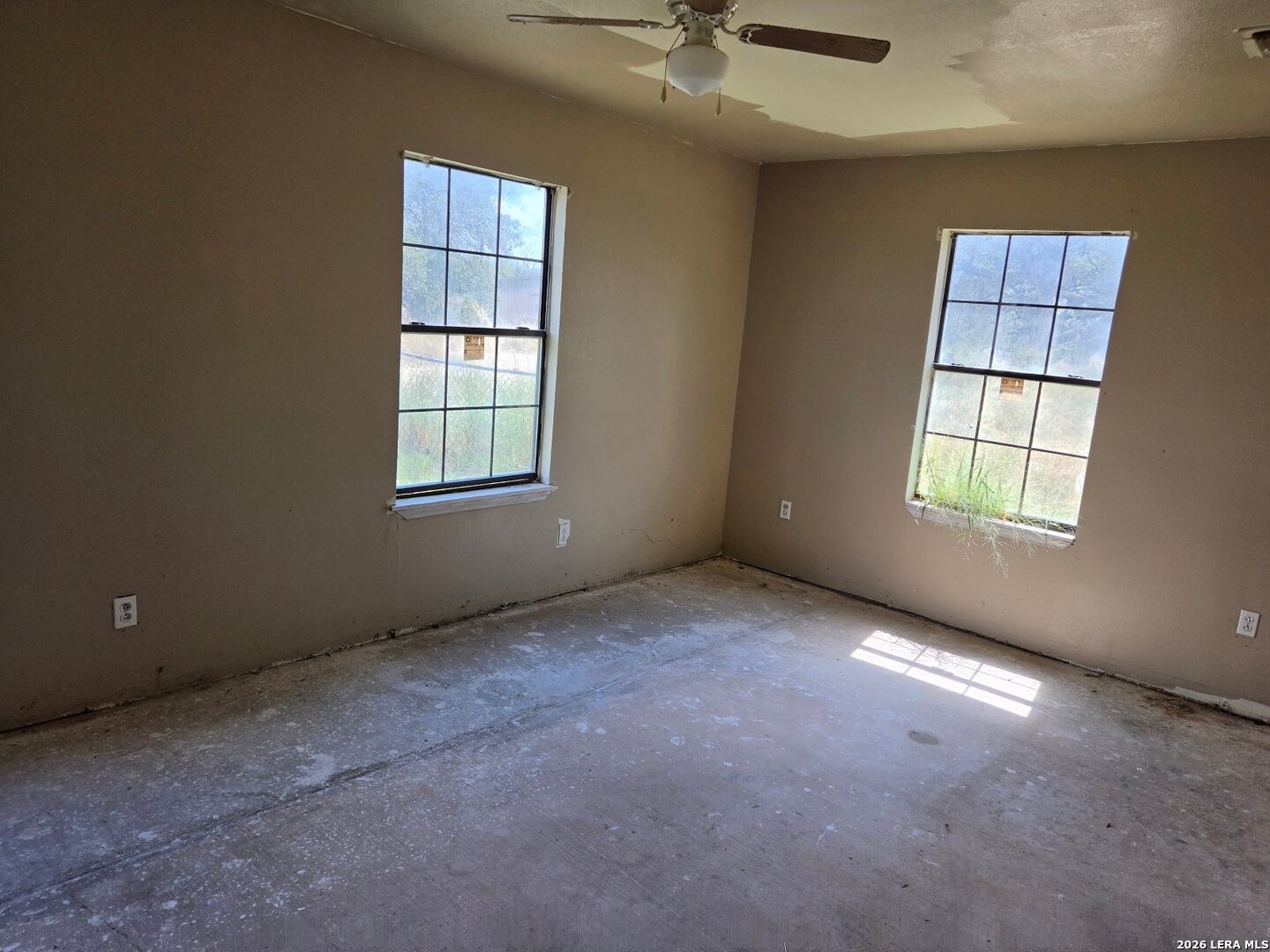 10 Karen Lane Poteet TX 78065