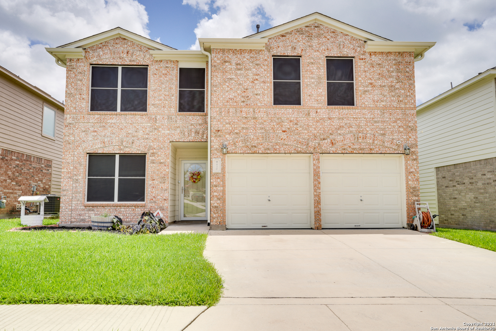 9430 Hanover Cove Converse TX 78109