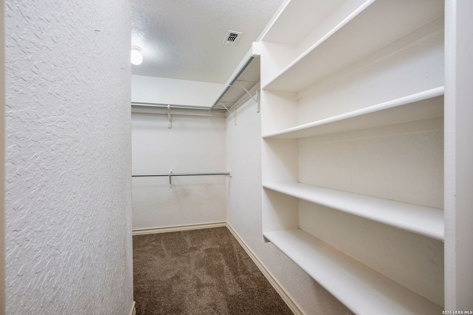 112 Legacy Trace La Vernia TX 78121