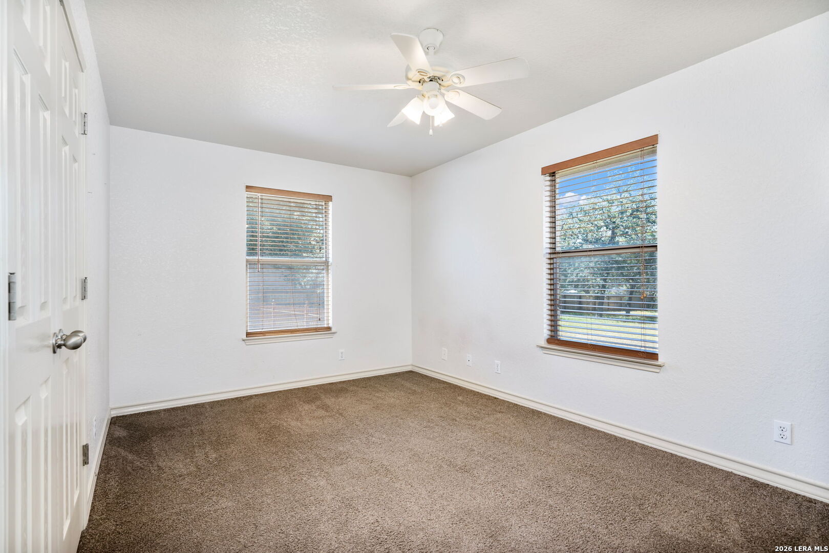 112 Legacy Trace La Vernia TX 78121