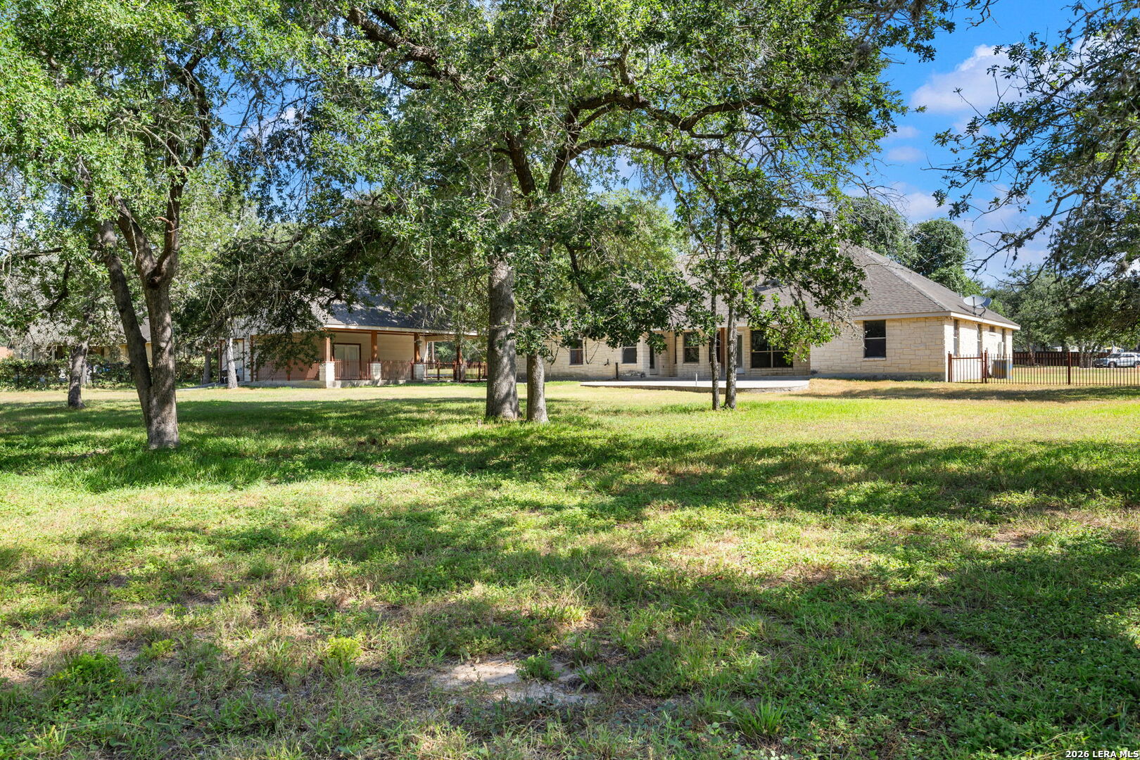 112 Legacy Trace La Vernia TX 78121