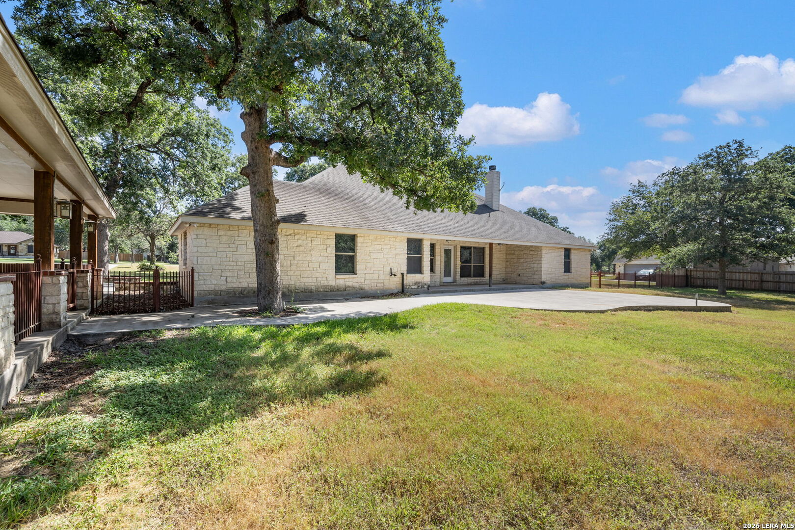 112 Legacy Trace La Vernia TX 78121