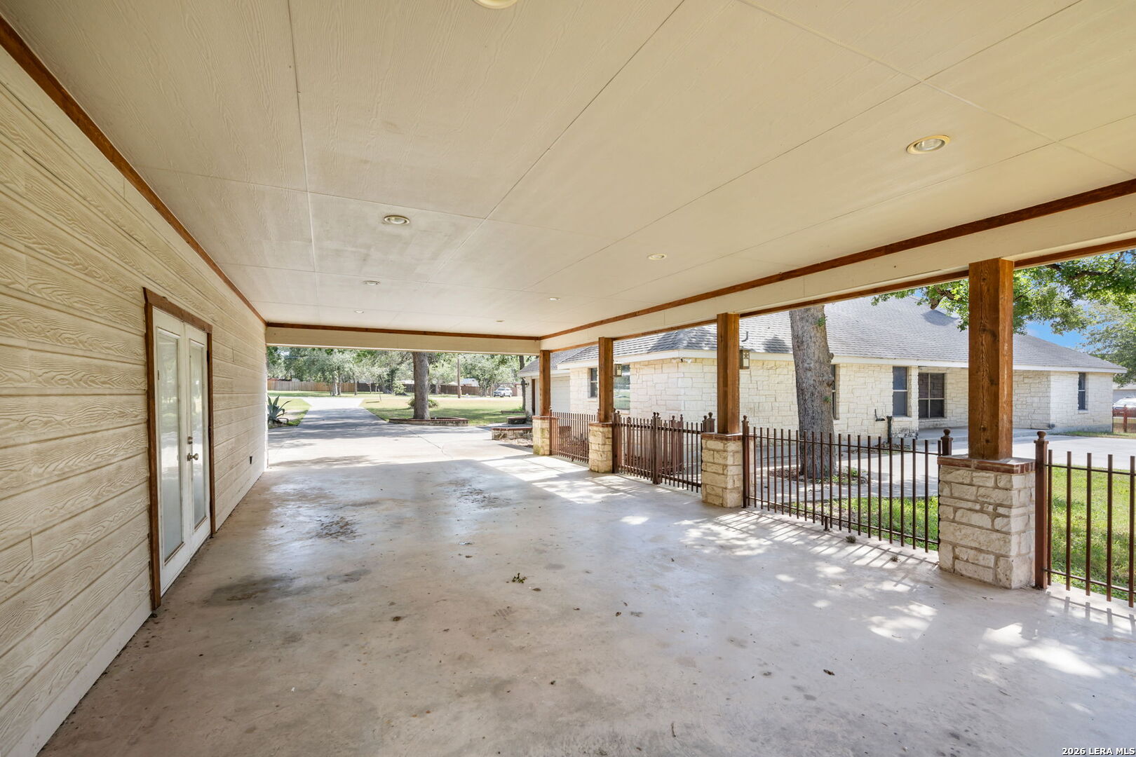 112 Legacy Trace La Vernia TX 78121