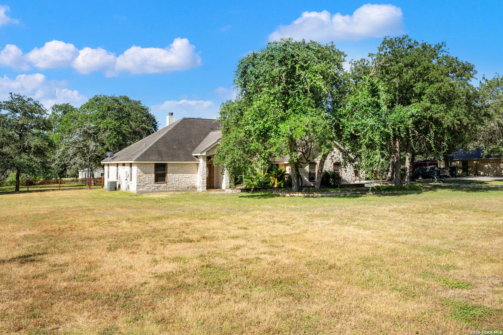 112 Legacy Trace La Vernia TX 78121