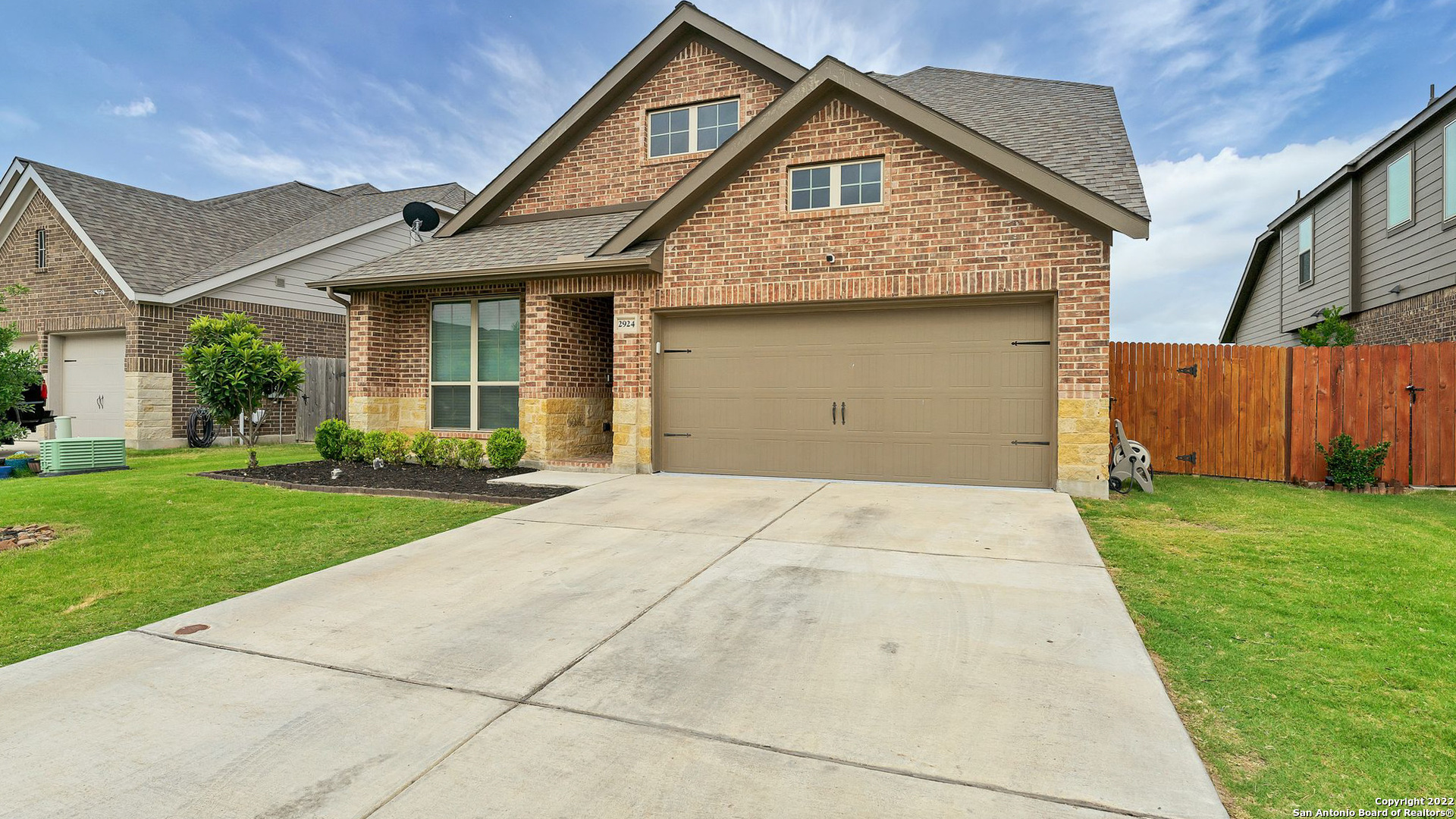 2924 Coral Way Seguin TX 78155