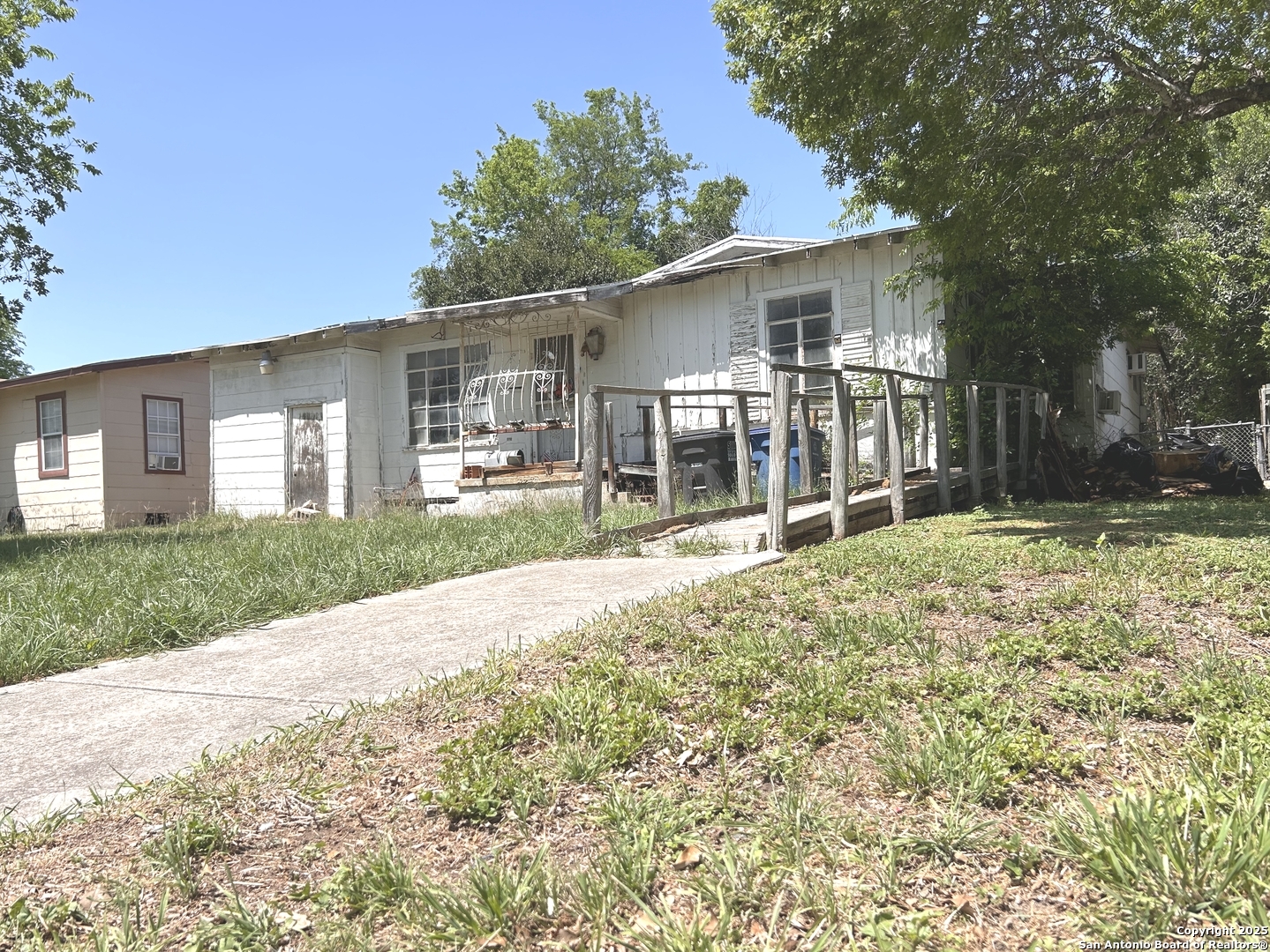 1011 Shadwell San Antonio TX 78228