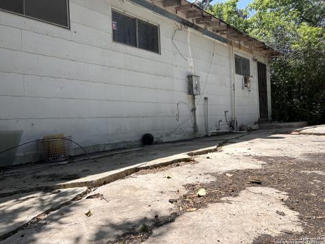 1011 Shadwell San Antonio TX 78228