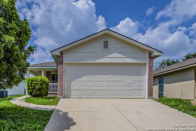 6423 Cougar Village San Antonio TX 78242