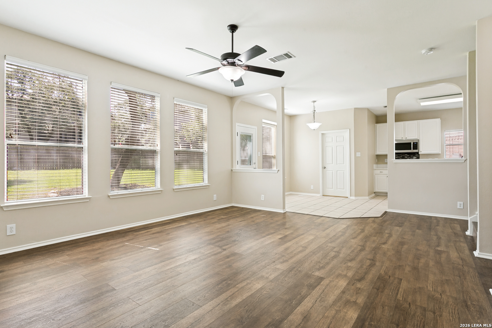 2938 Encino Robles San Antonio TX 78259