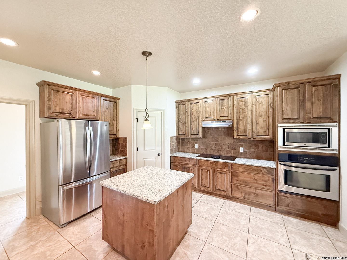 124 County Road 6879 Natalia TX 78059