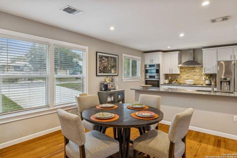 119 Blakeley Drive San Antonio TX 78209