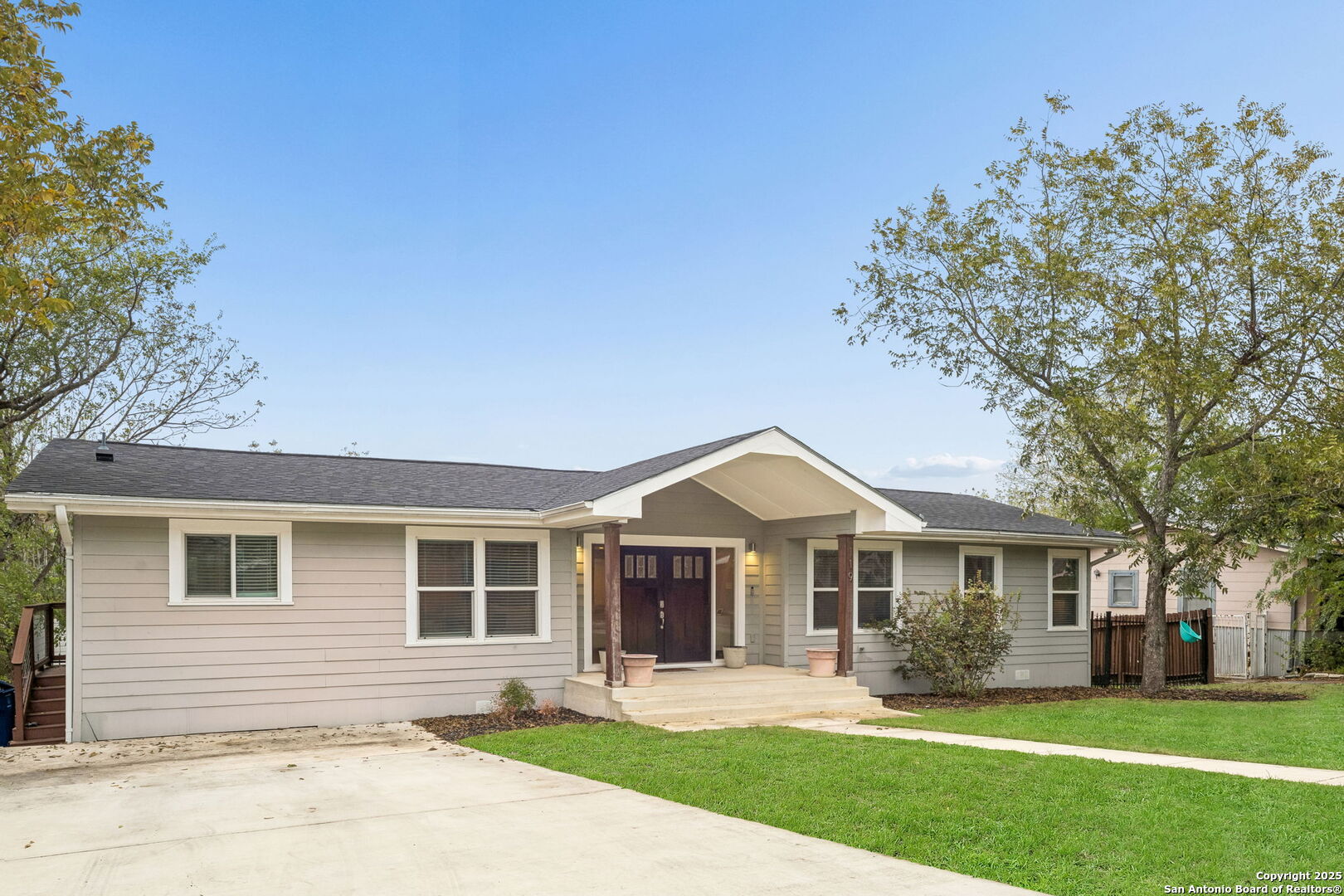 119 Blakeley Drive San Antonio TX 78209