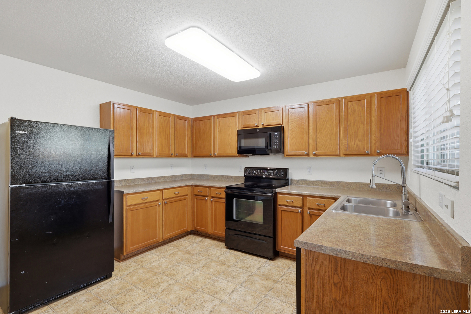 3600 Sharp Hill Selma TX 78154