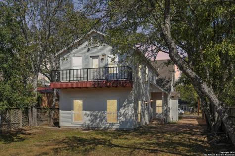1513 Jefferson Street Kerrville TX 78028