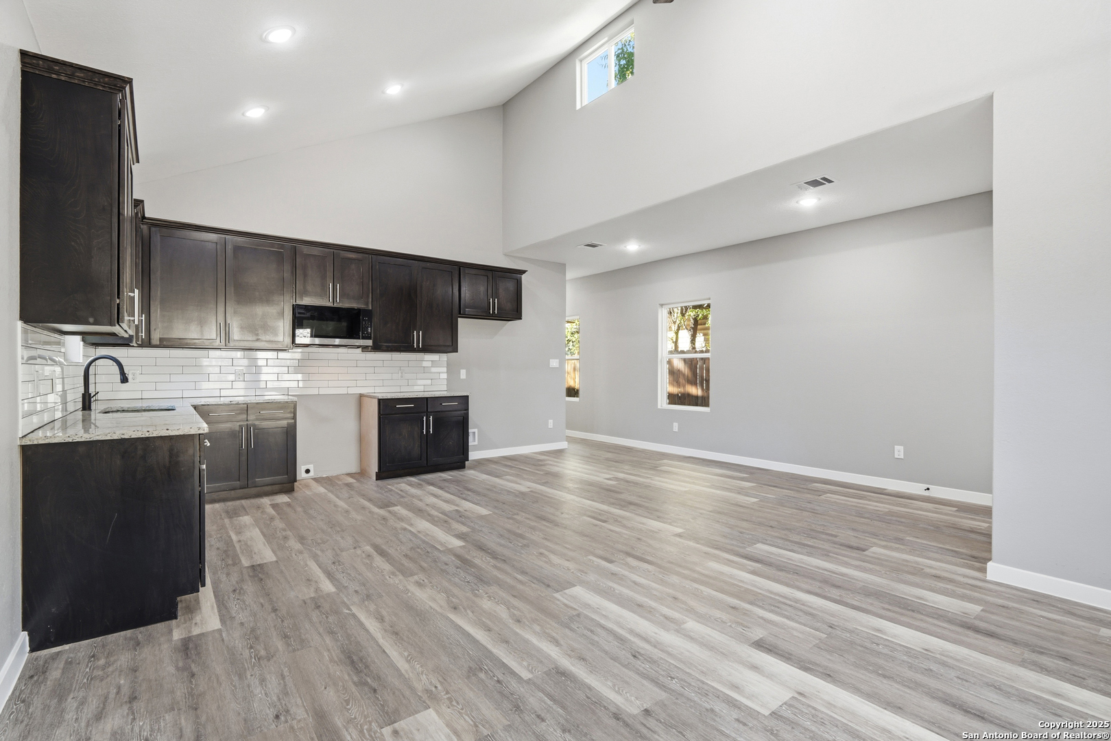 930 Gladstone San Antonio TX 78225