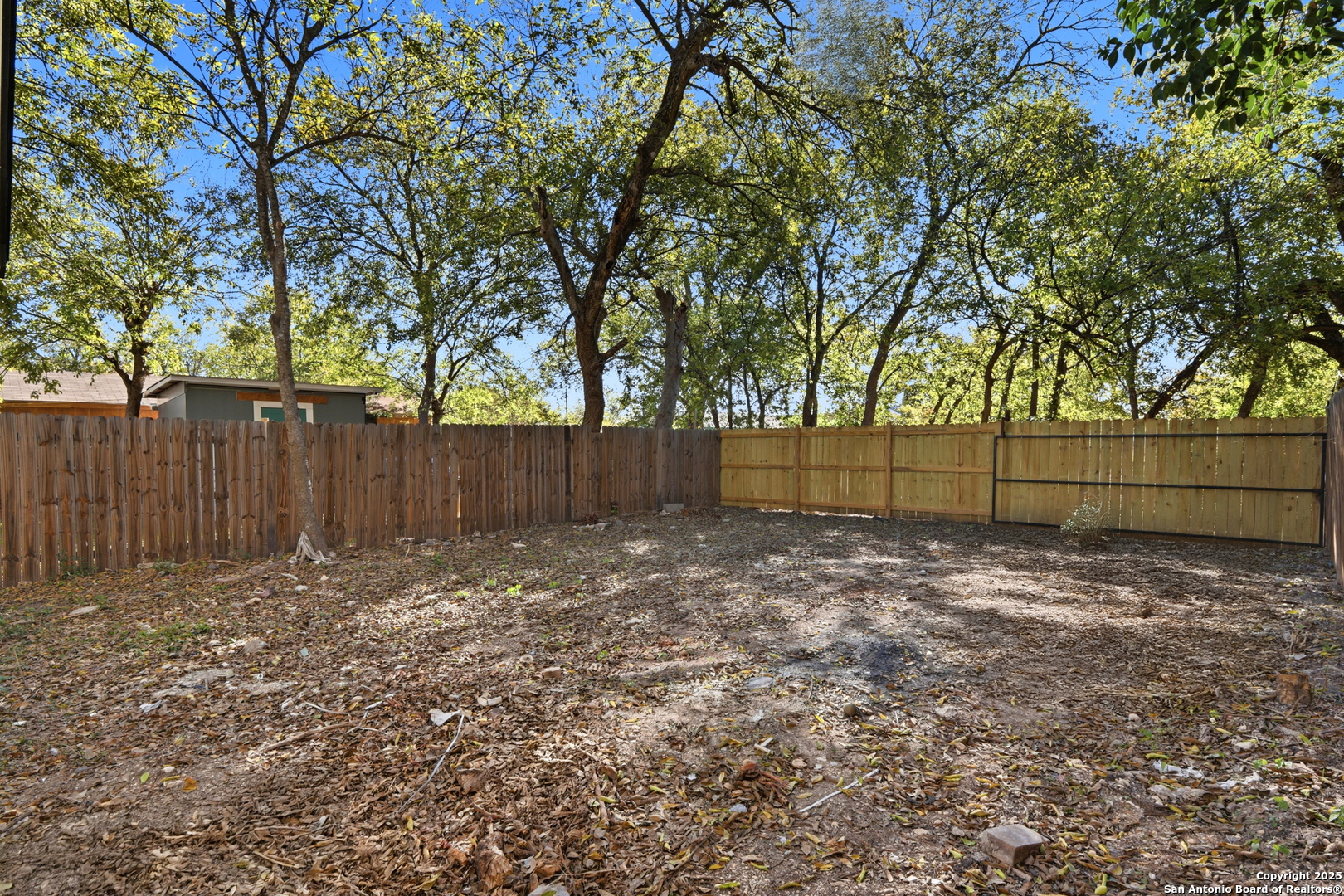 930 Gladstone San Antonio TX 78225
