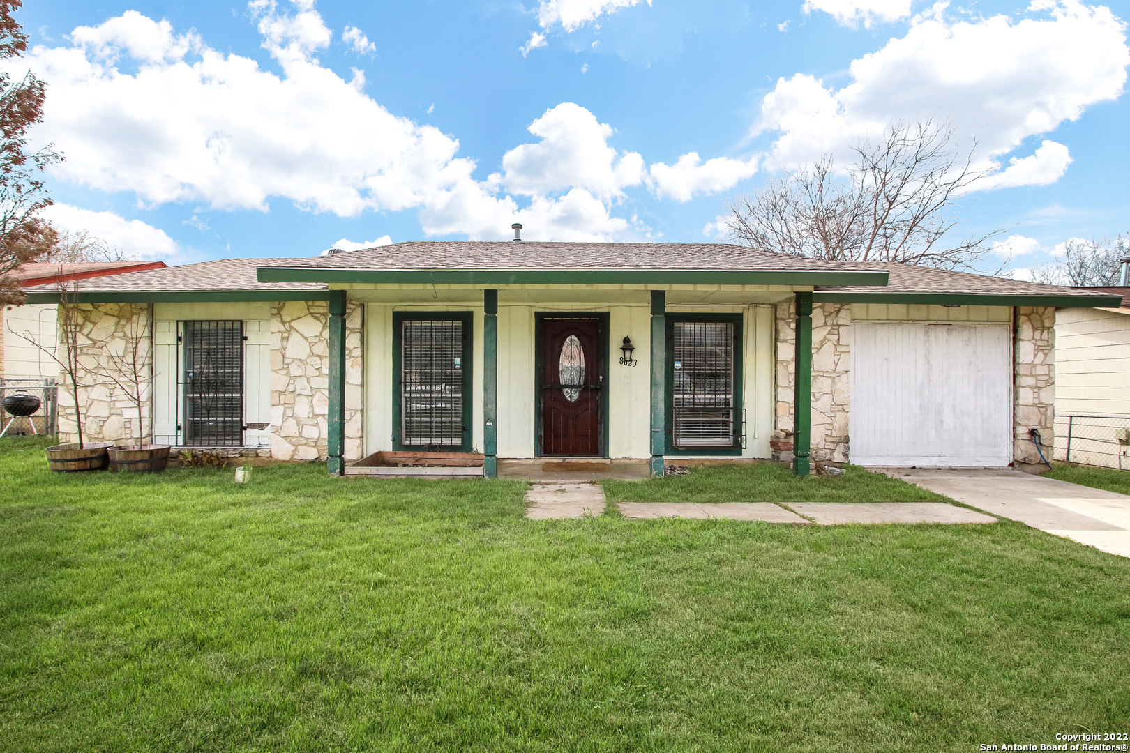 8623 Standing Bear Street San Antonio TX 78242