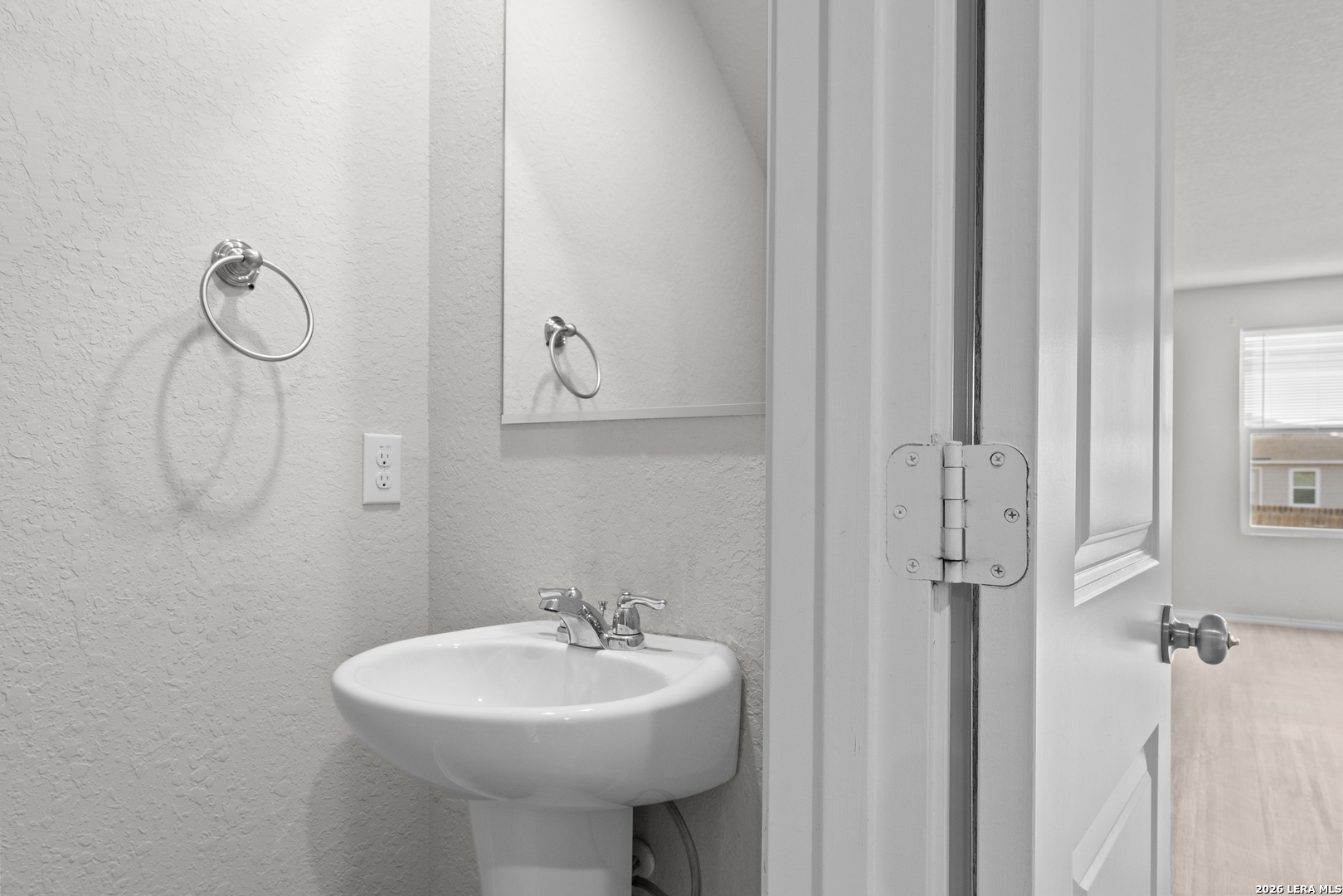 3226 Carducci Drive Converse TX 78109