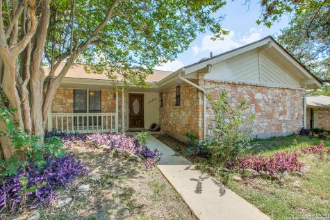 1523 Vista Azul San Antonio TX 78213