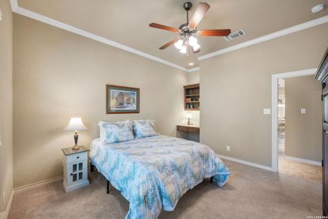 27662 Oak Brook Way Boerne TX 78015