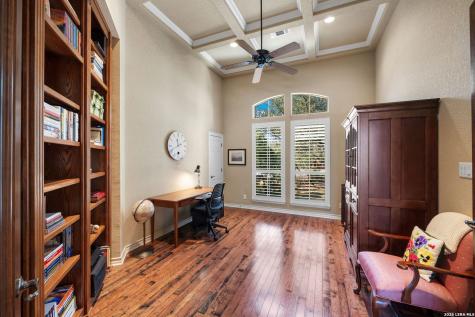 27662 Oak Brook Way Boerne TX 78015