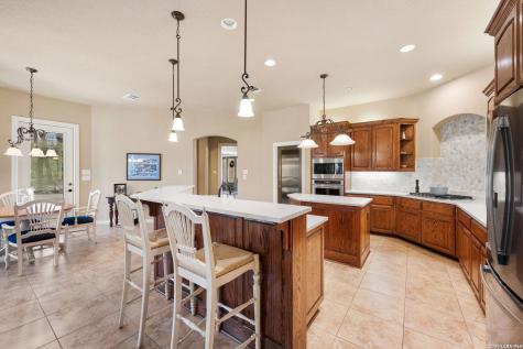 27662 Oak Brook Way Boerne TX 78015