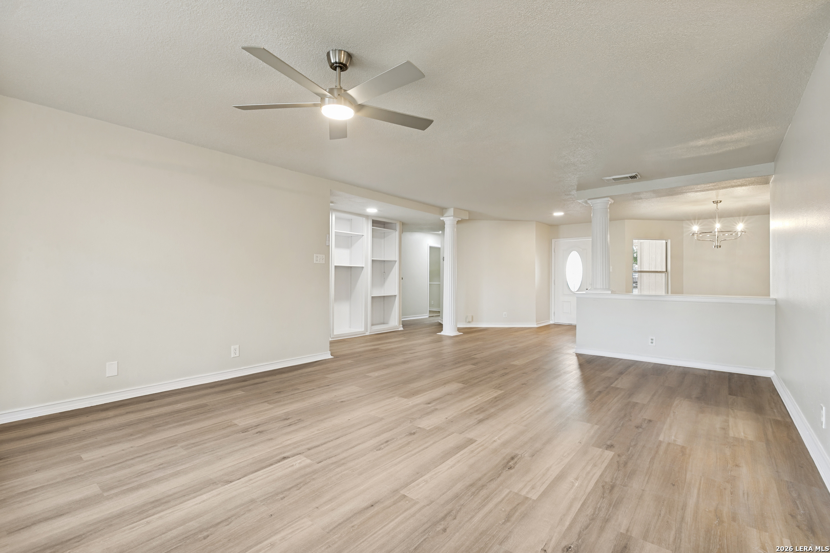 9598 Cantura Crest San Antonio TX 78250