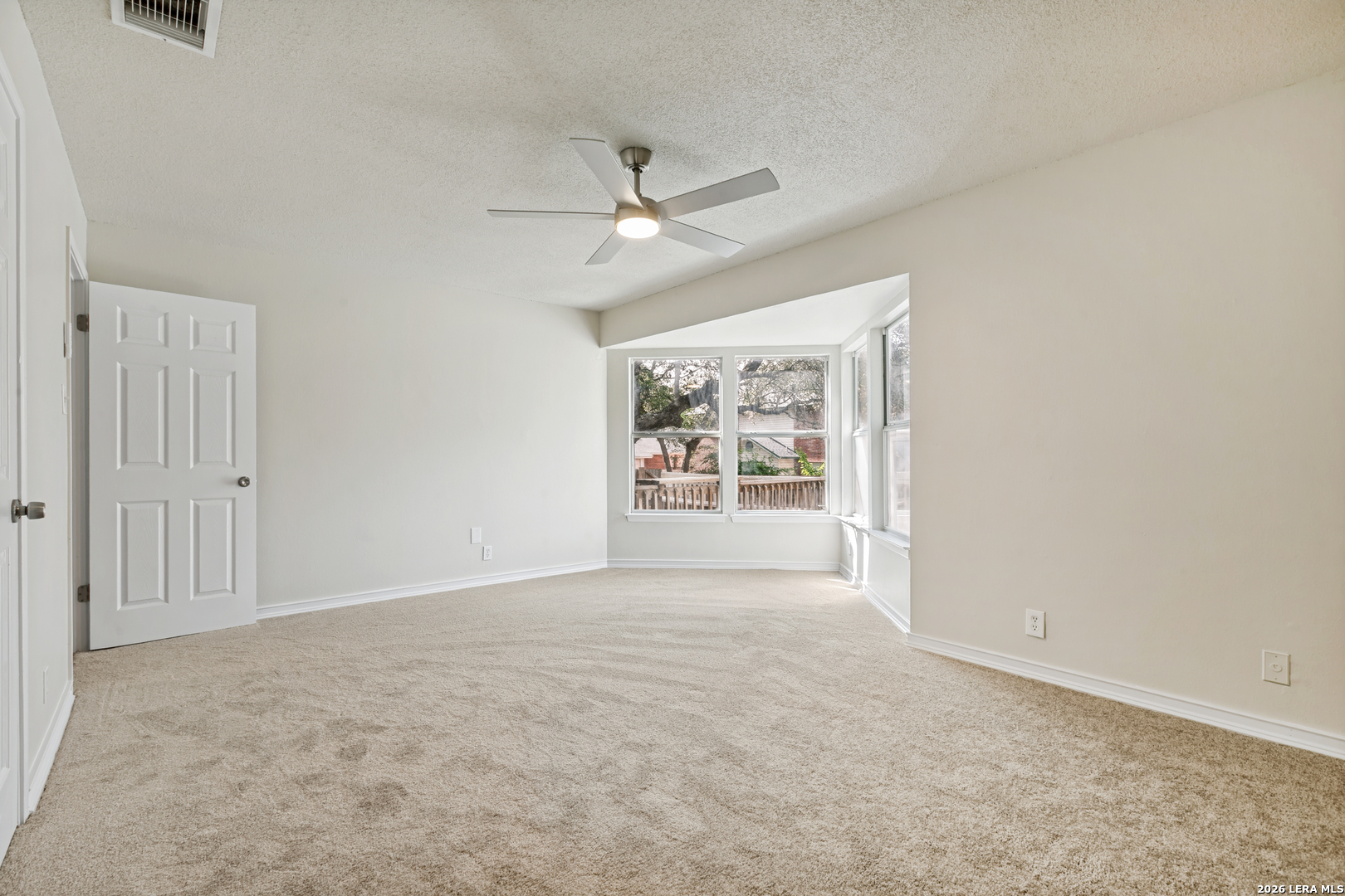 9598 Cantura Crest San Antonio TX 78250