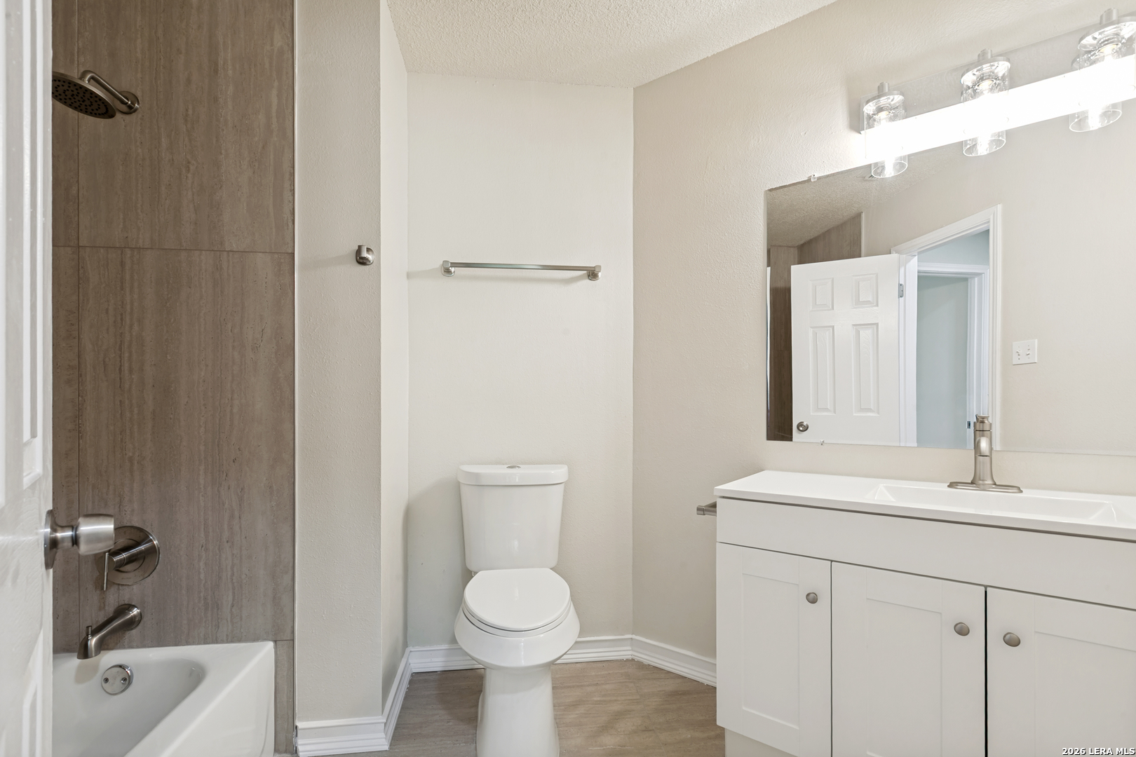 9598 Cantura Crest San Antonio TX 78250