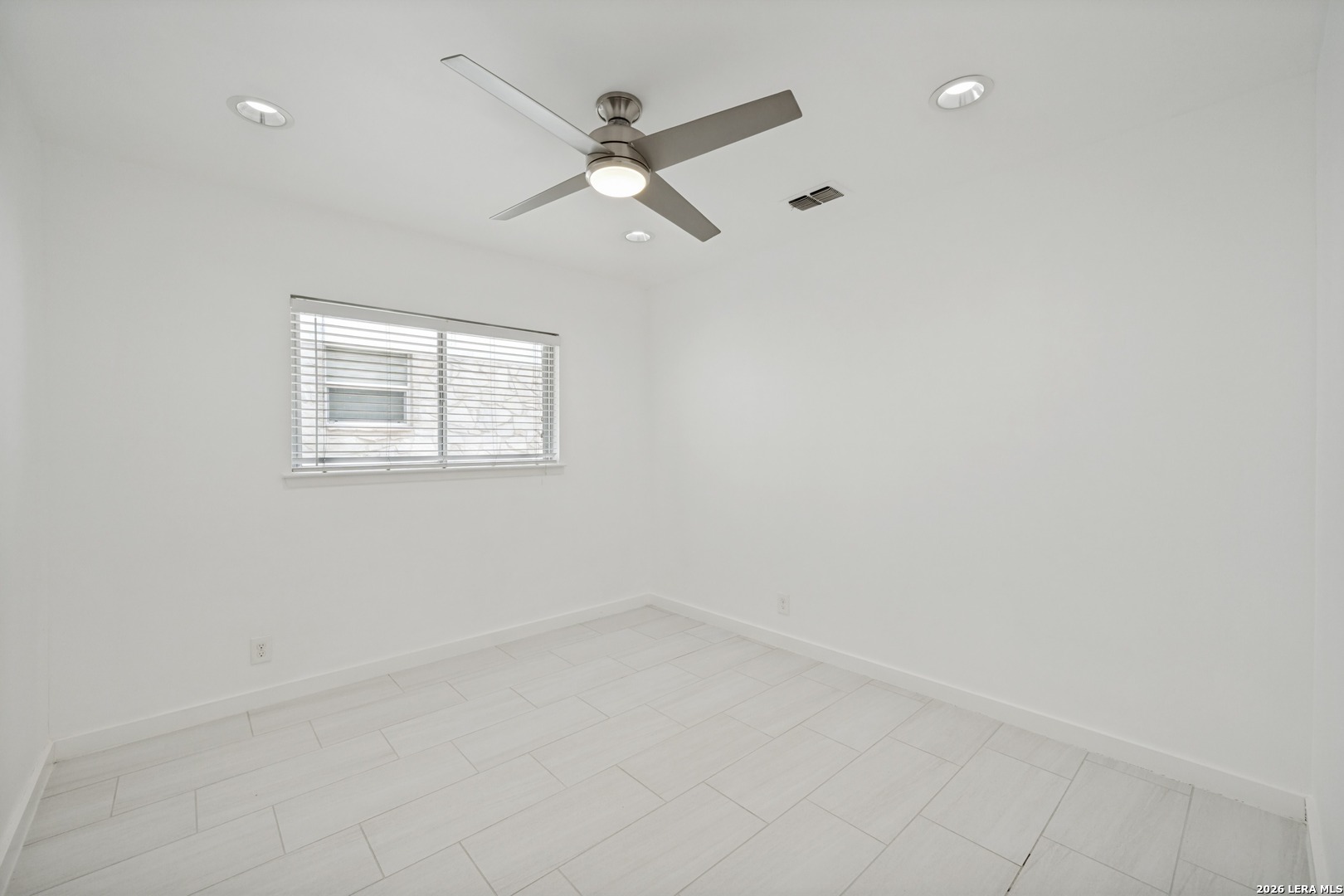 8351 Tuxford San Antonio TX 78239