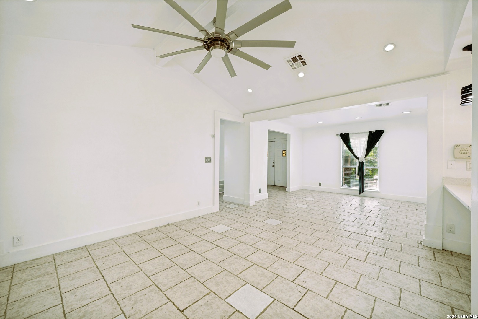 8351 Tuxford San Antonio TX 78239