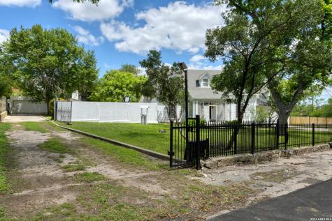 110 Sunrise Drive San Antonio TX 78228