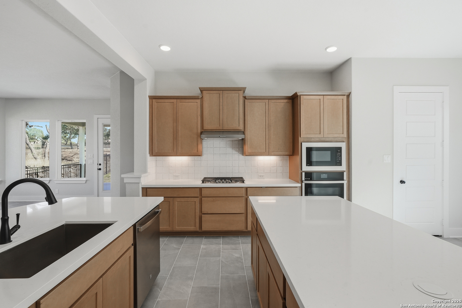 233 Sasparilla Boerne TX 78006