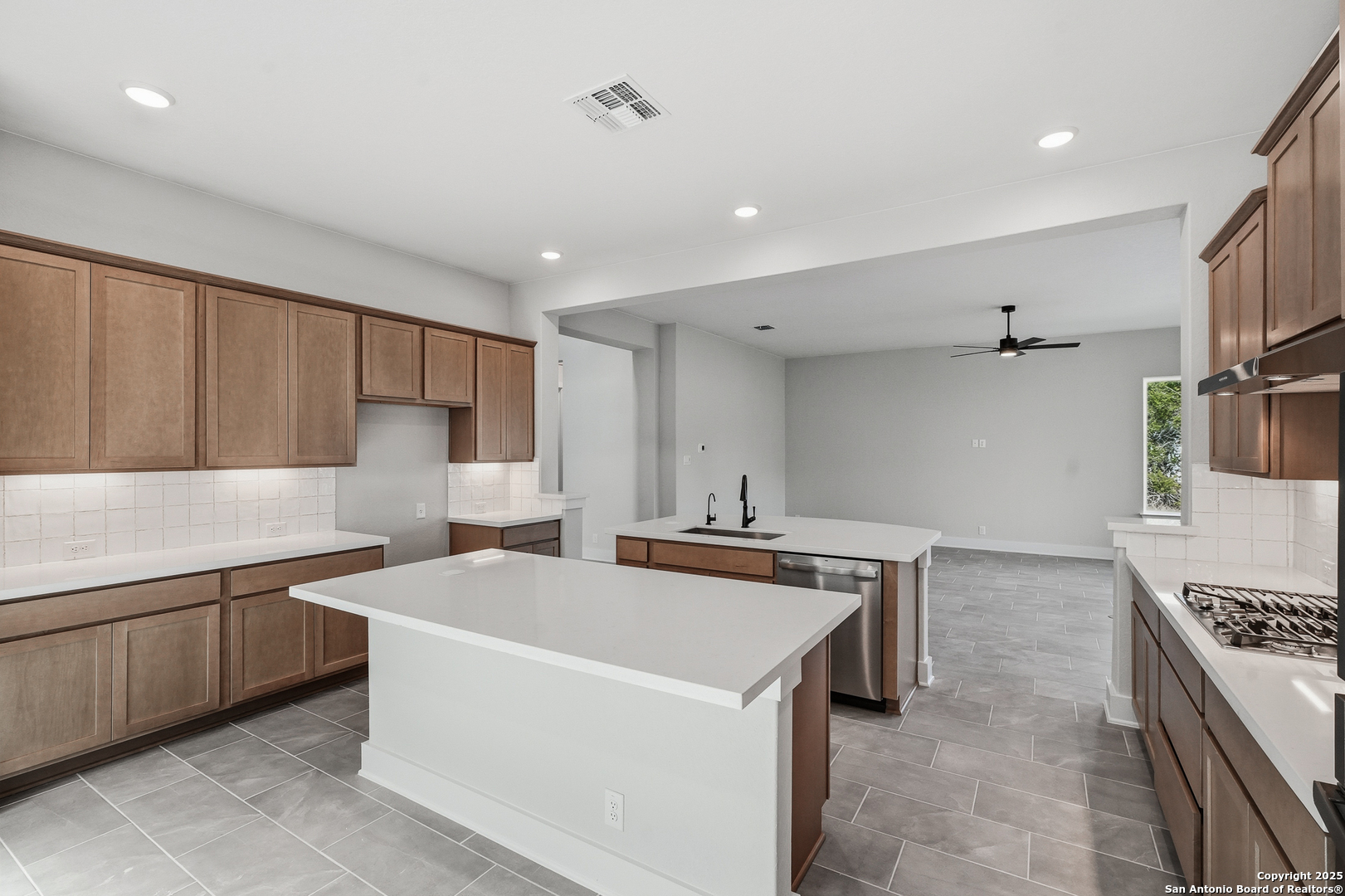233 Sasparilla Boerne TX 78006