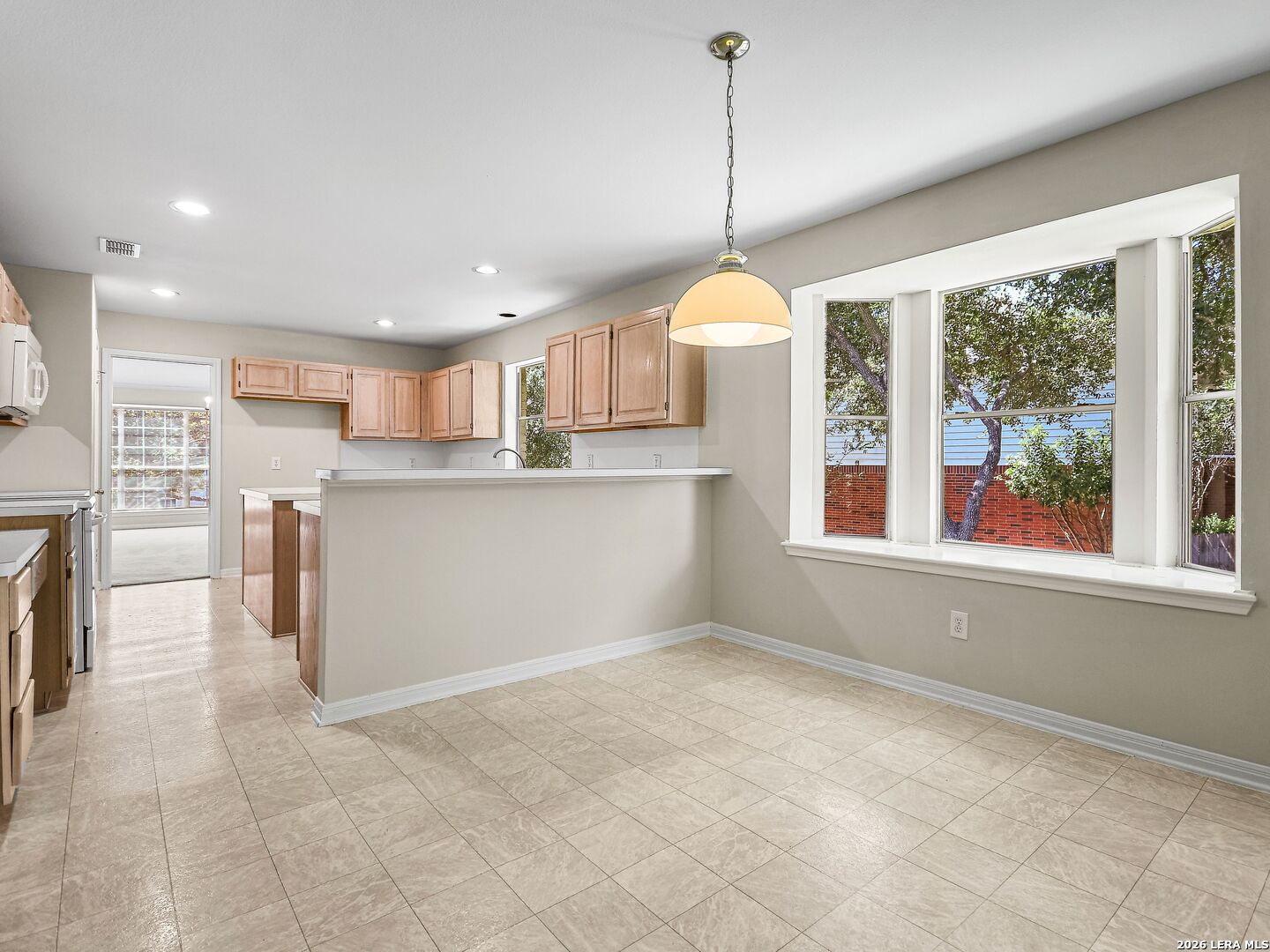 24843 Shining Arrow San Antonio TX 78258