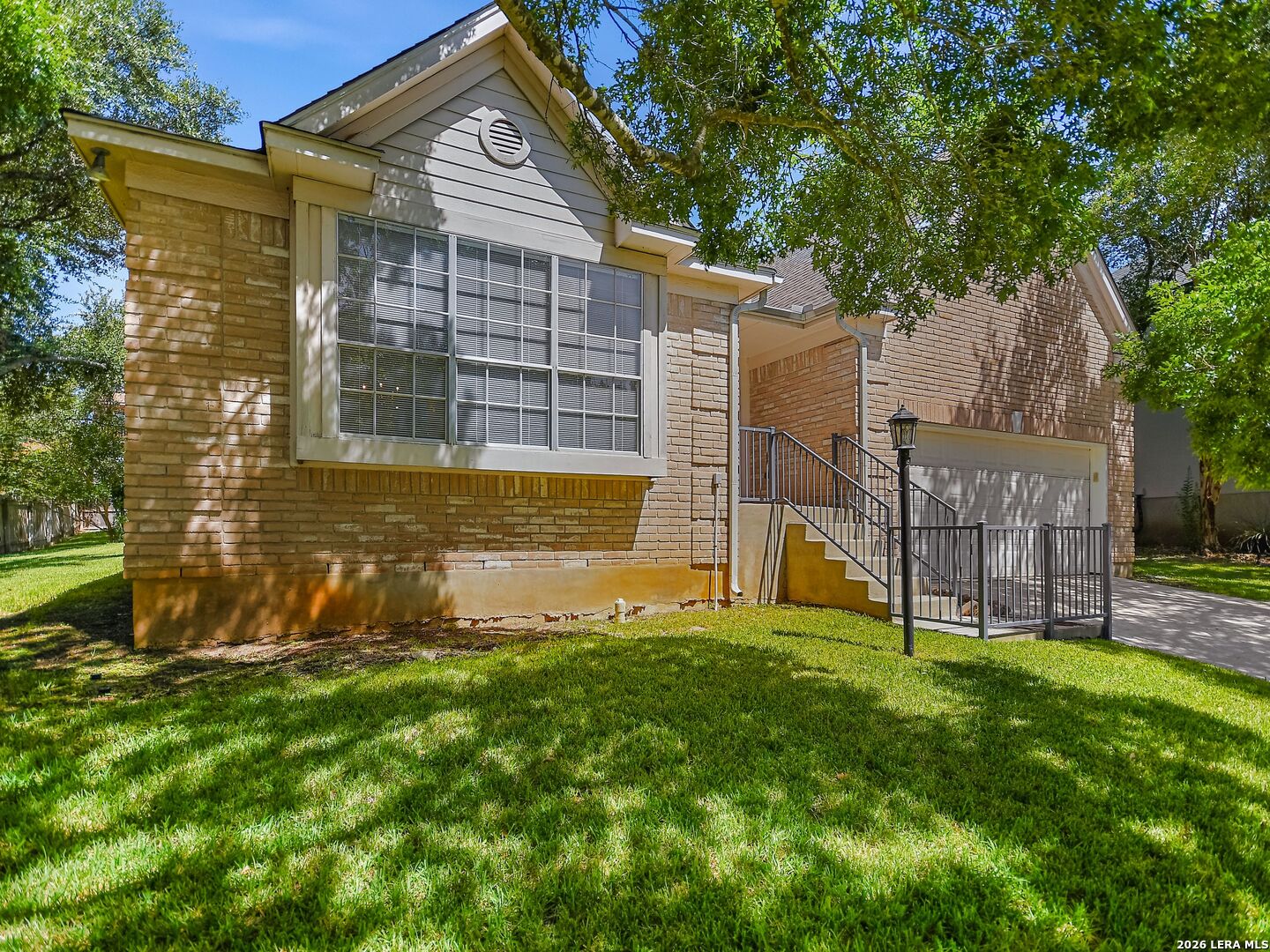24843 Shining Arrow San Antonio TX 78258