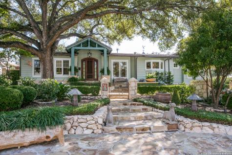 204 E Edgewood Place Alamo Heights TX 78209