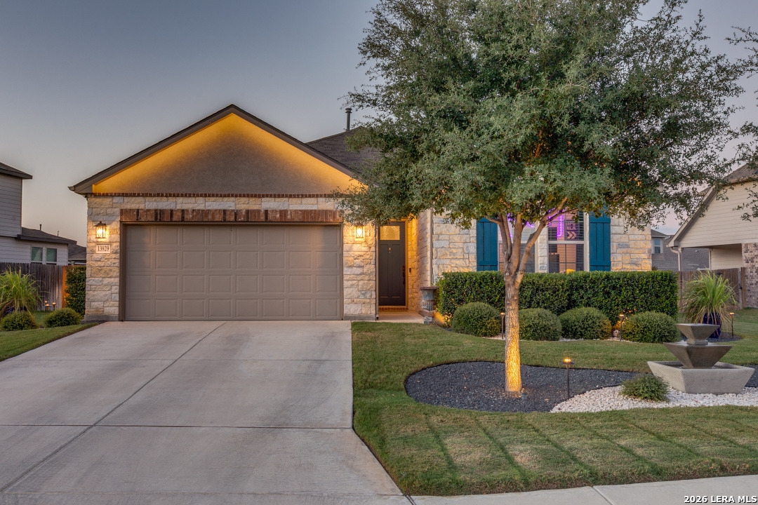 13929 Westbury Falls San Antonio TX 78253
