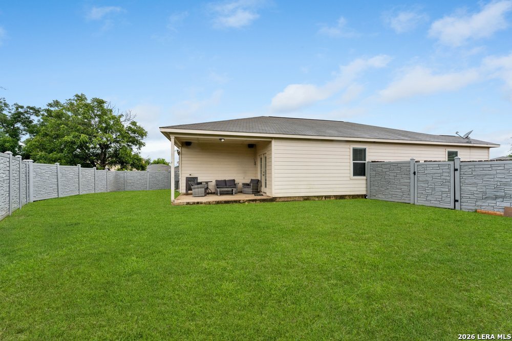 6719 Luckey Tree San Antonio TX 78252