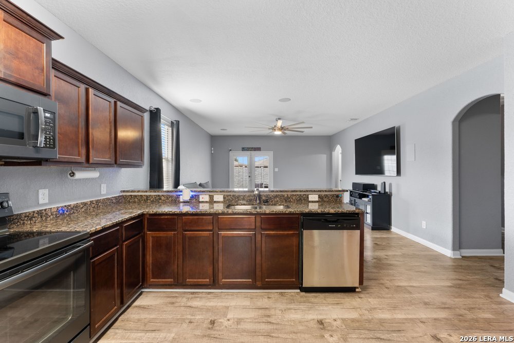 6719 Luckey Tree San Antonio TX 78252