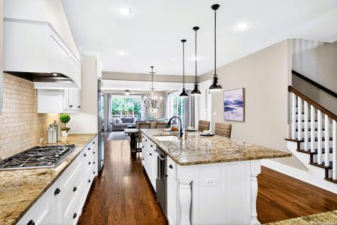 255 Retama Place Alamo Heights TX 78209