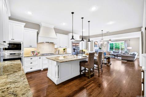 255 Retama Place Alamo Heights TX 78209