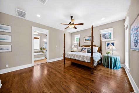 255 Retama Place Alamo Heights TX 78209