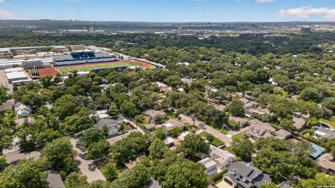 255 Retama Place Alamo Heights TX 78209