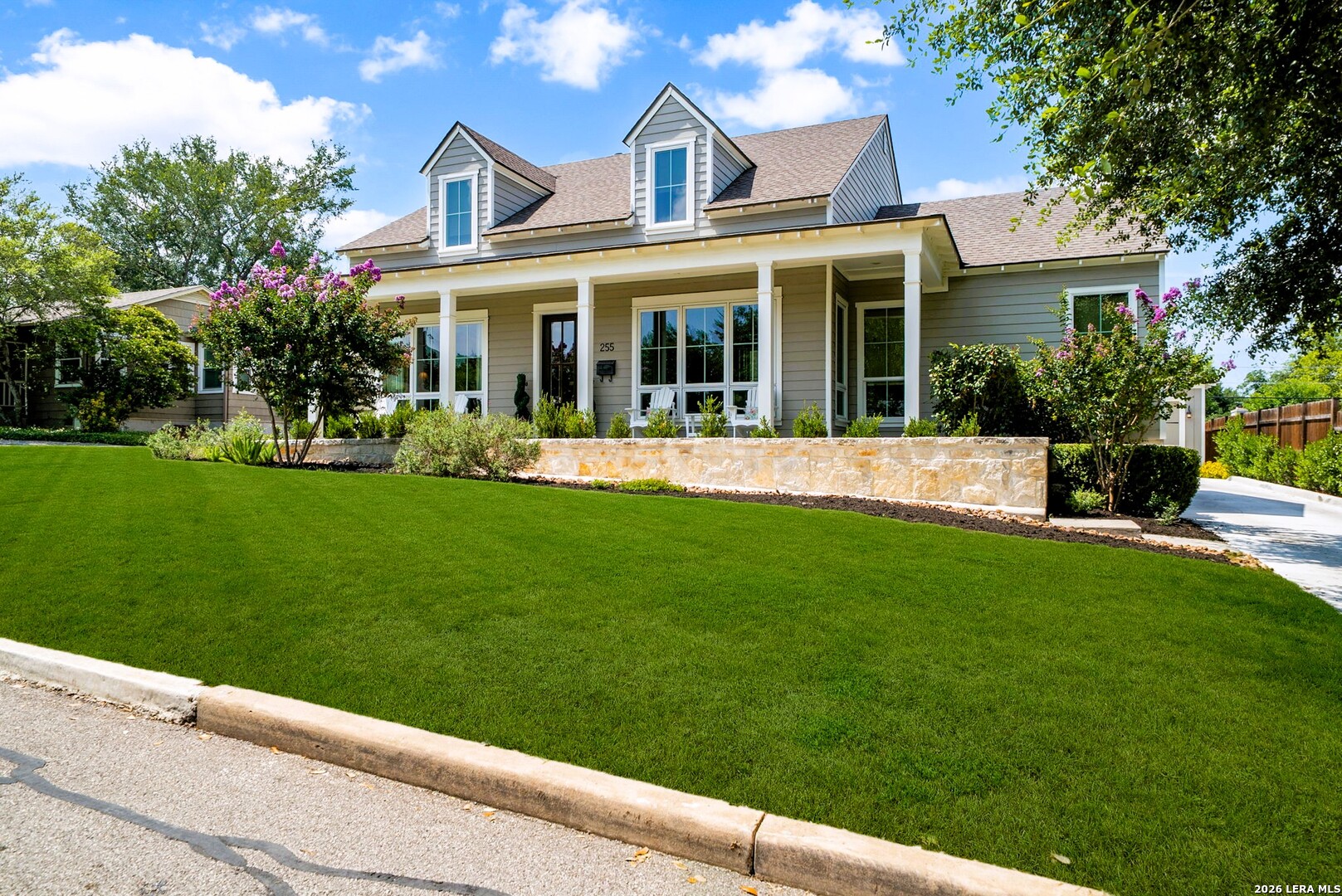 255 Retama Place Alamo Heights TX 78209