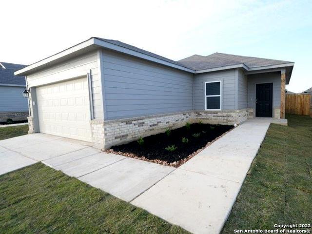 3227 Farm Oak San Antonio TX 78223